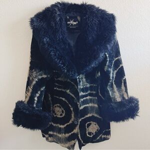 Maxima Black and Cream Tie-Dye Faux Fur Trim Jacket